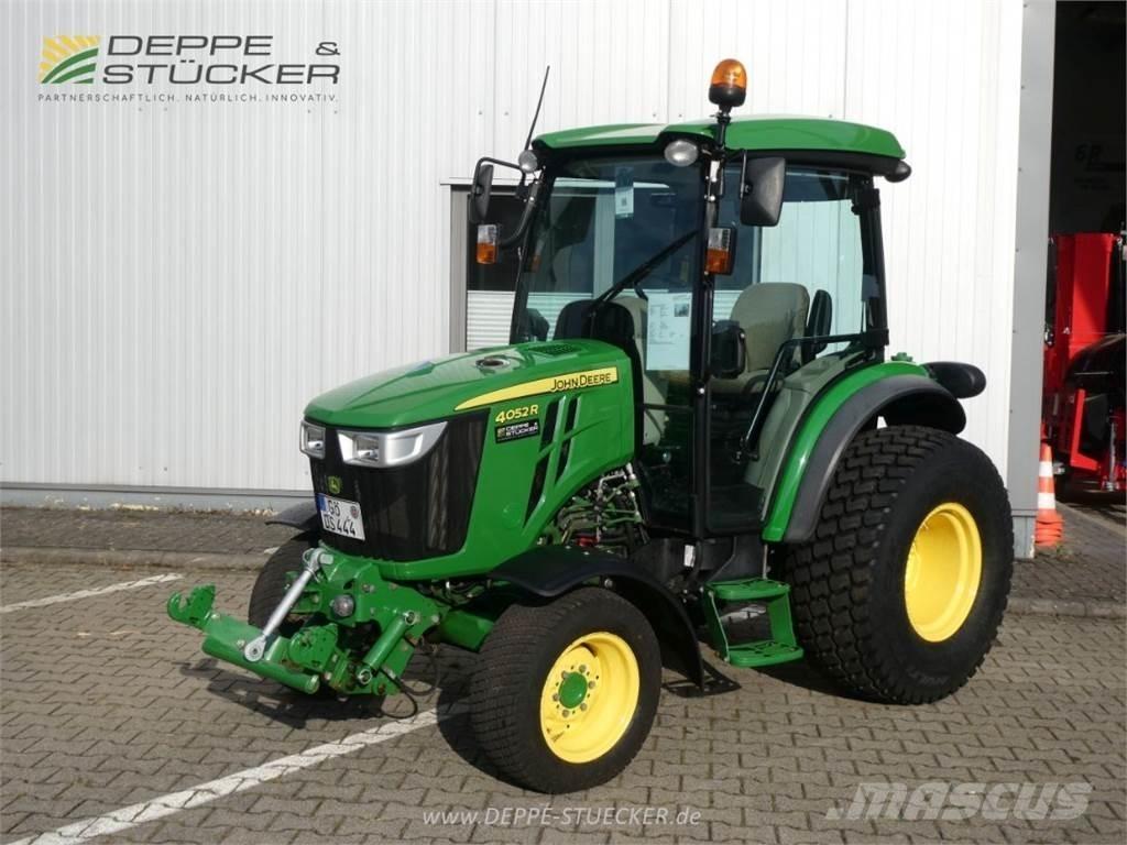 John Deere 4052R Mikrociągniki