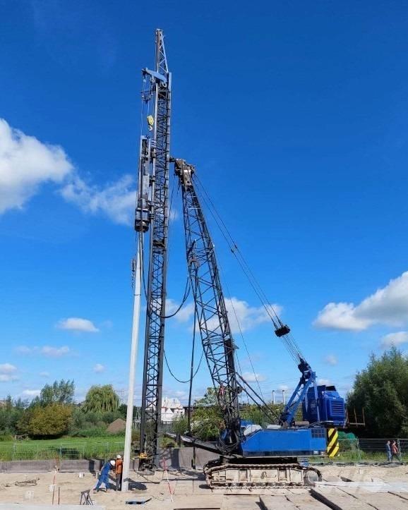 Hitachi KH300-3 PD Żurawie gąsienicowe