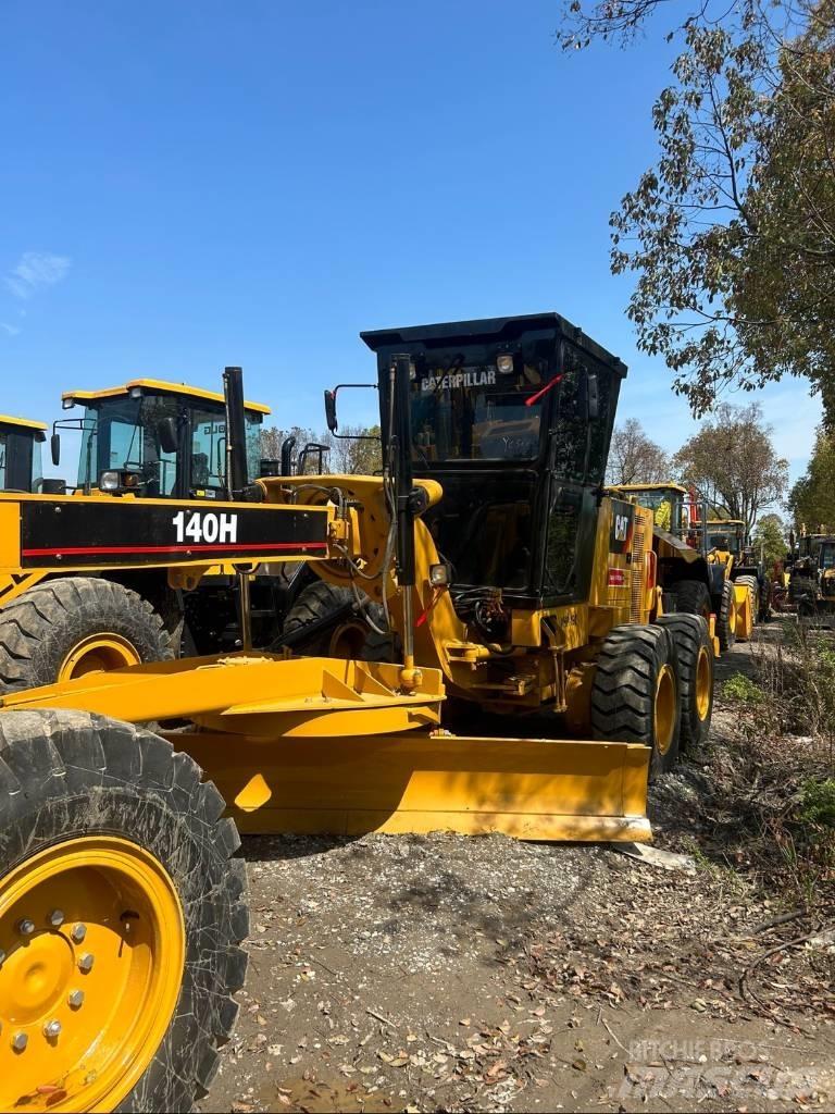 CAT 140 H Równiarki