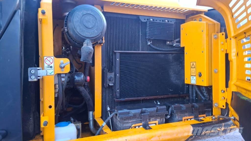 JCB JS190LC T4 Koparki gąsienicowe