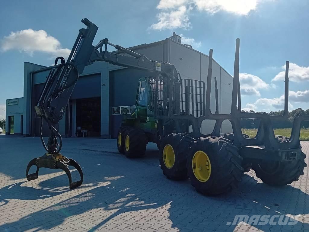 John Deere 1010G Forwardery