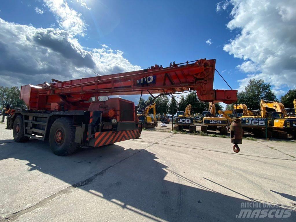 Kato KR 500 Żurawie terenowe
