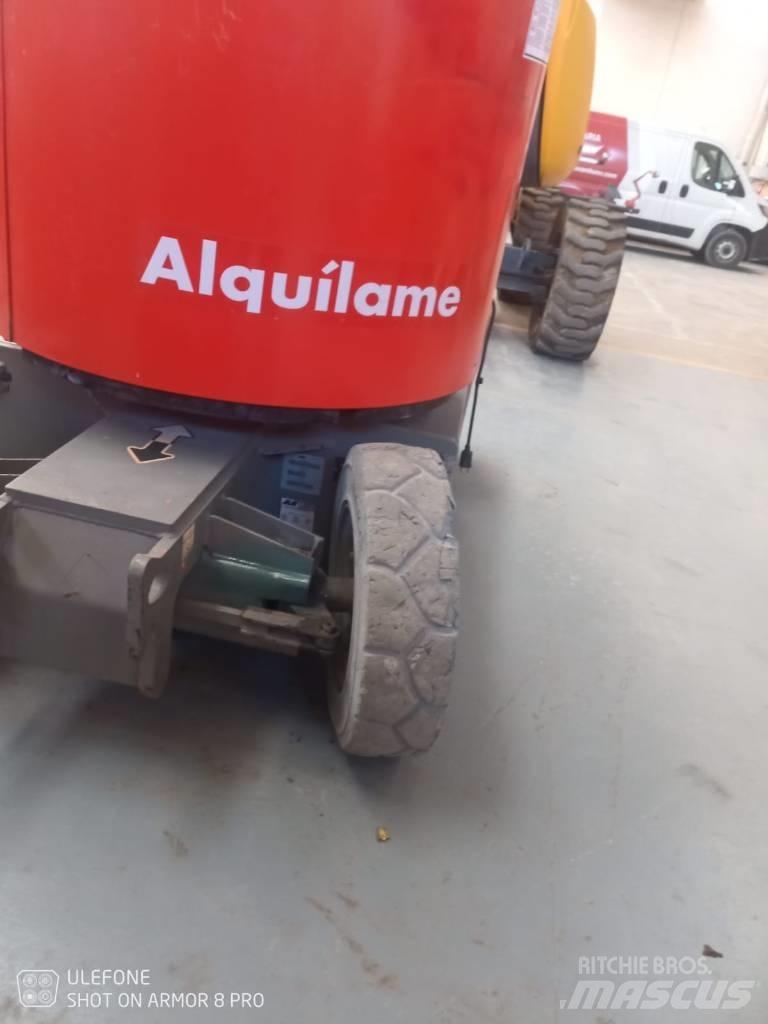 JLG E 300 AJP Podnośniki przegubowe