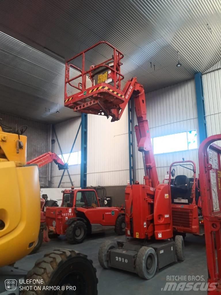 JLG E 300 AJP Podnośniki przegubowe