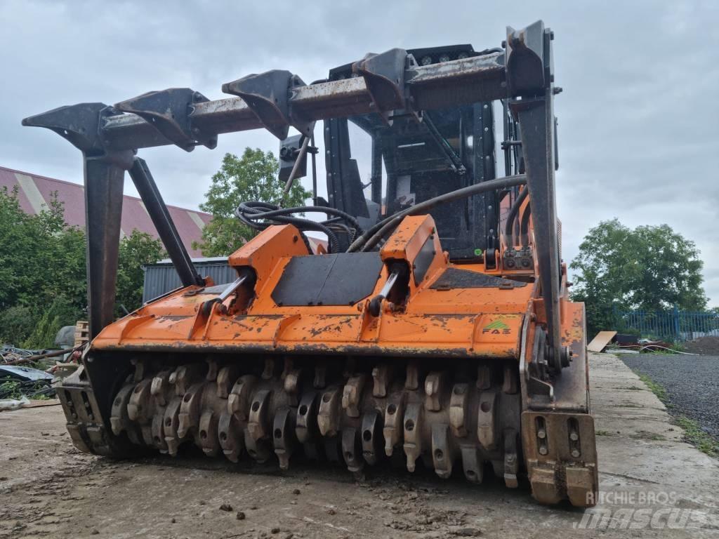 FAE PT-300 Traktory leśne