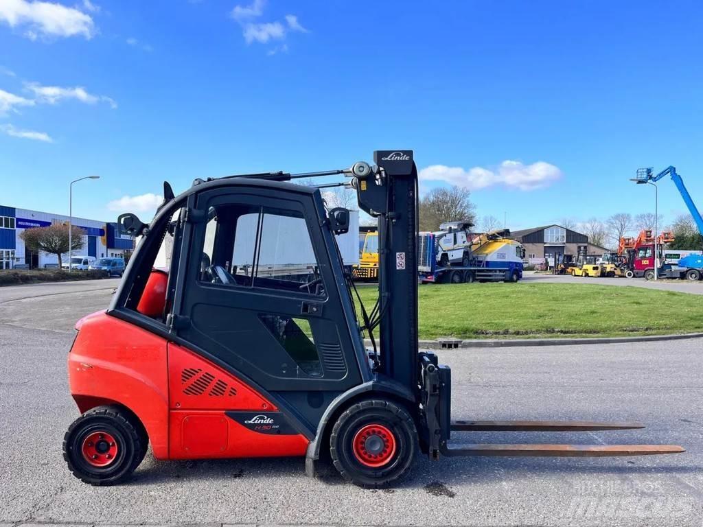 Linde H30T-02 Wózki LPG