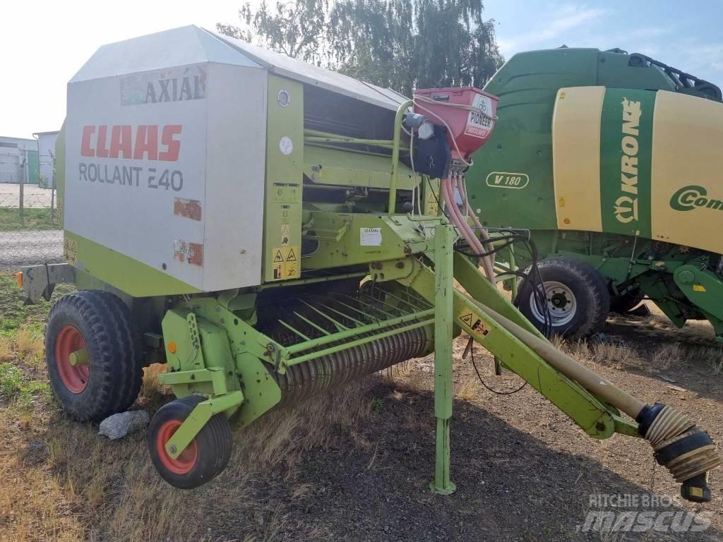 CLAAS Rollant 240 Prasy zwijające
