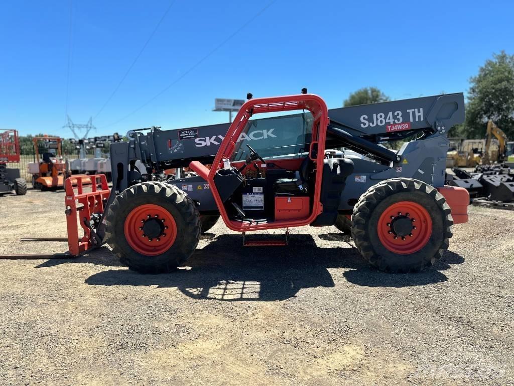 SkyJack SJ 843 Ładowarki teleskopowe