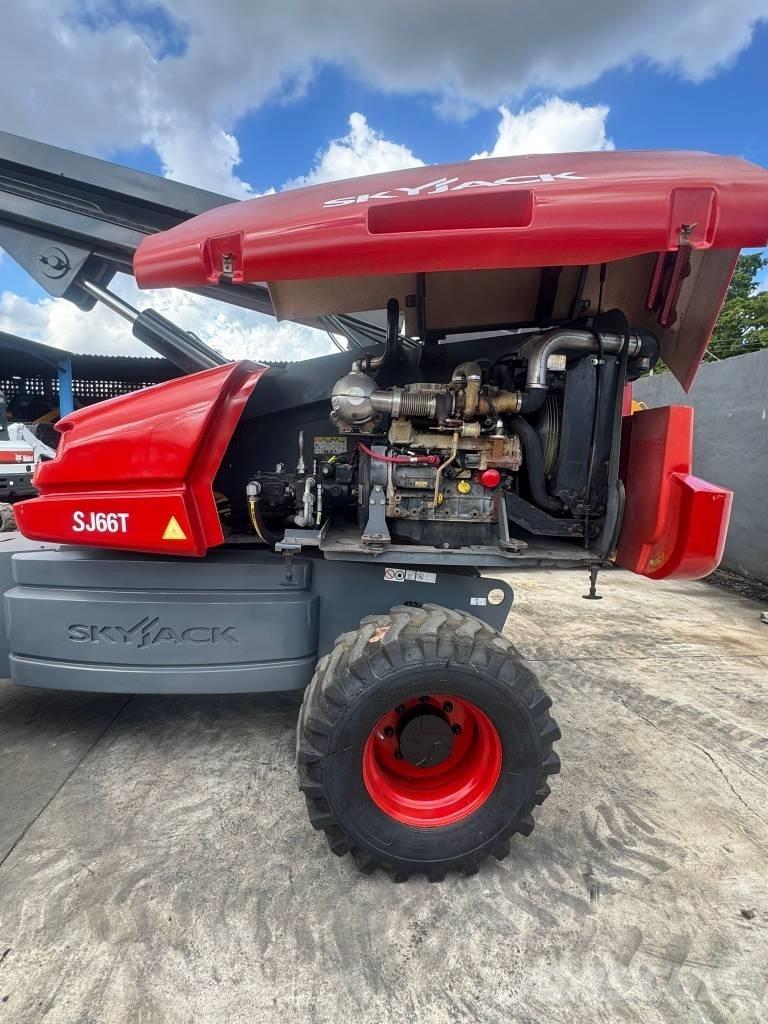 SkyJack SJ 66 T Podnośniki przegubowe