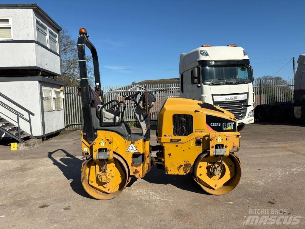 CAT CB 24 B Walce dwubębnowe