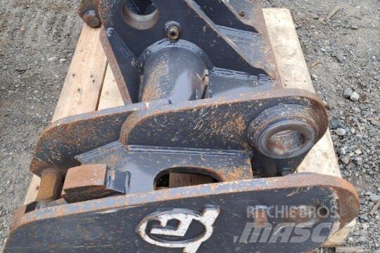 Develon Hitch Minikoparki