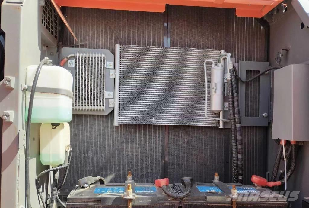 Hitachi ZX 240 Koparki gąsienicowe