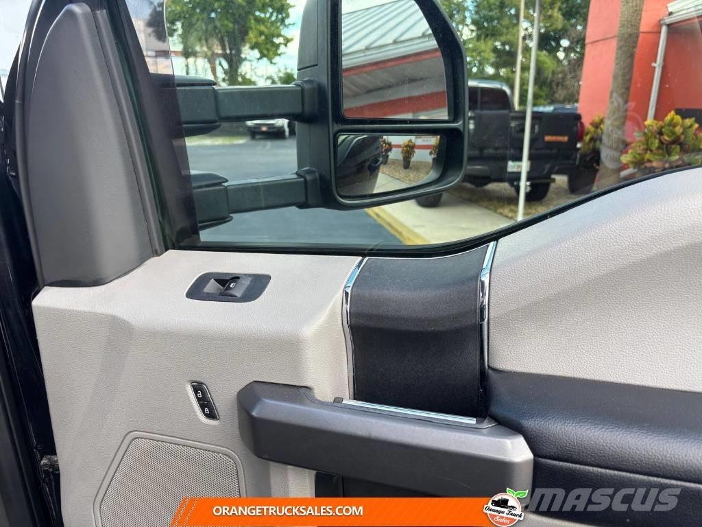 Ford 2019 FORD F-550 Samochody ratownicze pomocy drogowej