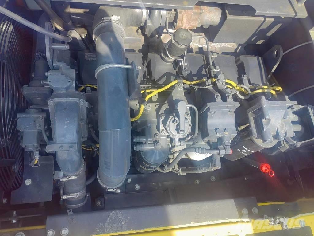 Komatsu PC450-8 Koparki gąsienicowe