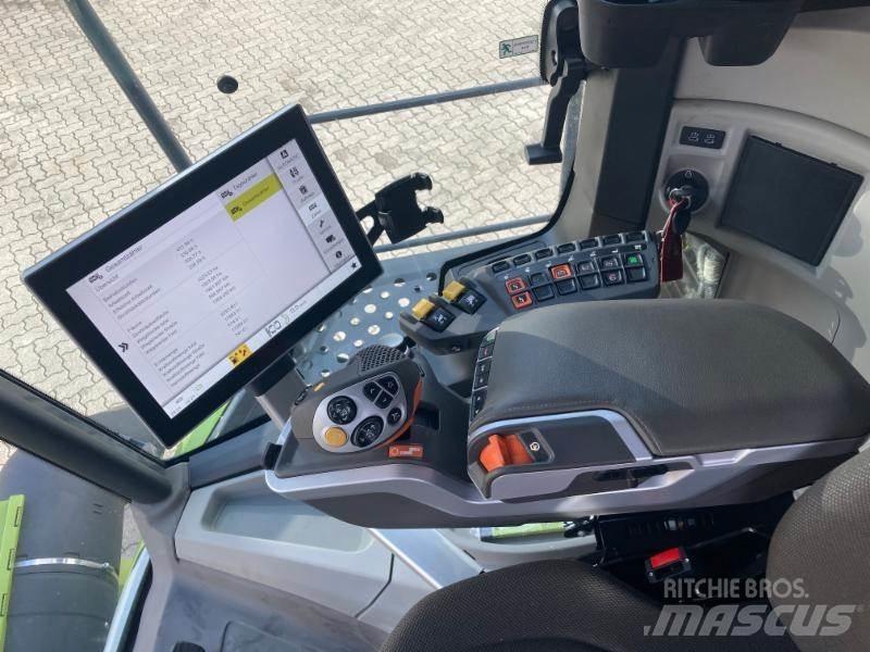 CLAAS LEXION 7500 Kombajny zbożowe
