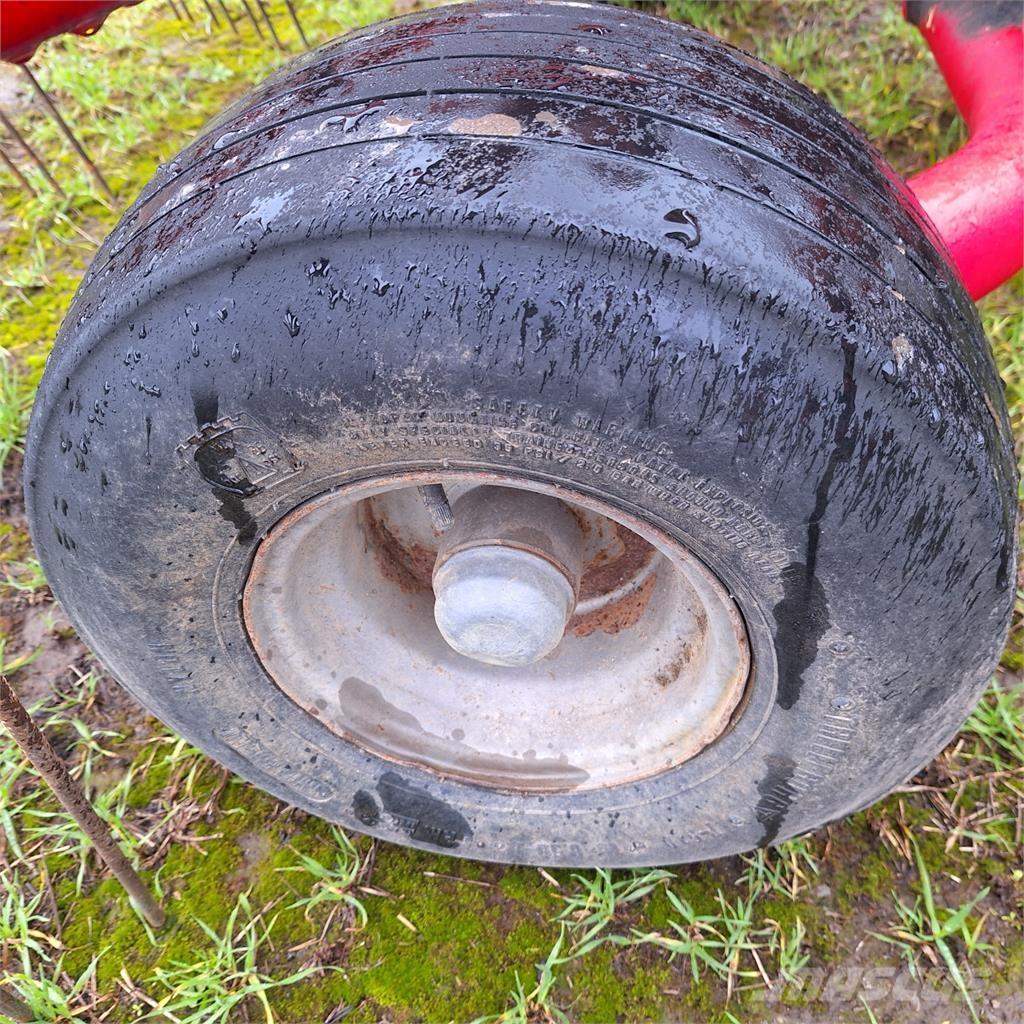 JF R 1405 S Ciągnikowe żniwiarki pokosowe