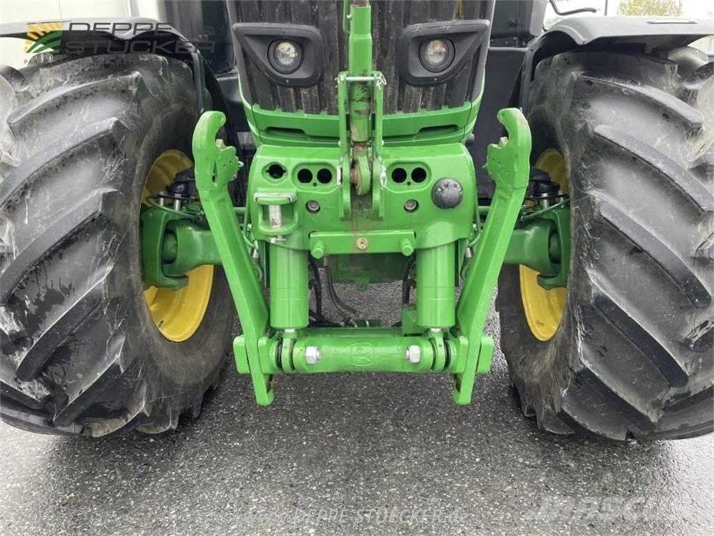 John Deere 6230R Ciągniki rolnicze