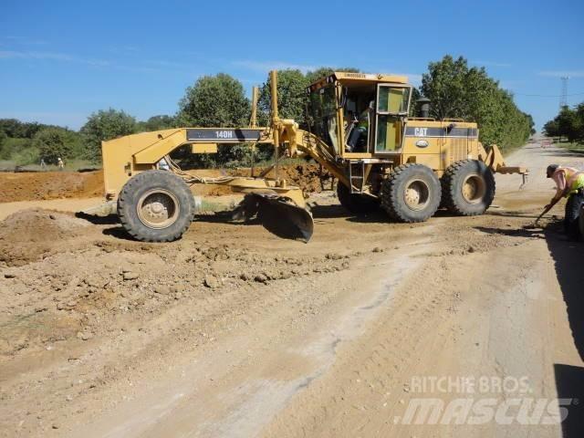 CAT 140H Równiarki