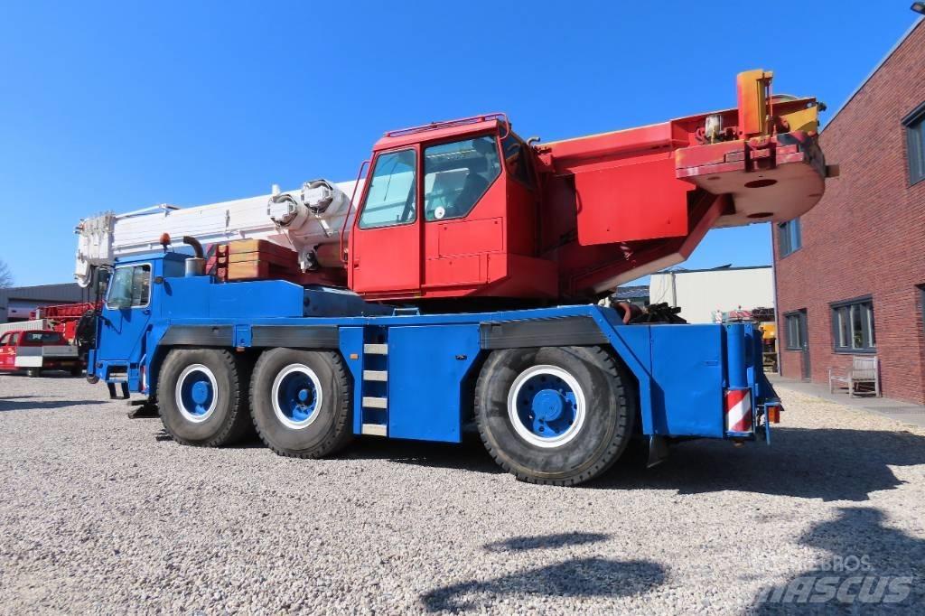 Liebherr LTM 1050-1 Żurawie szosowo-terenowe