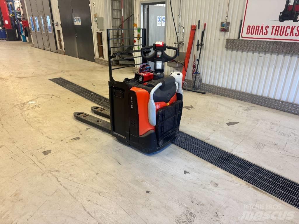 Toyota LPE 220 Wózki widłowe unoszące z platformą dla operatora