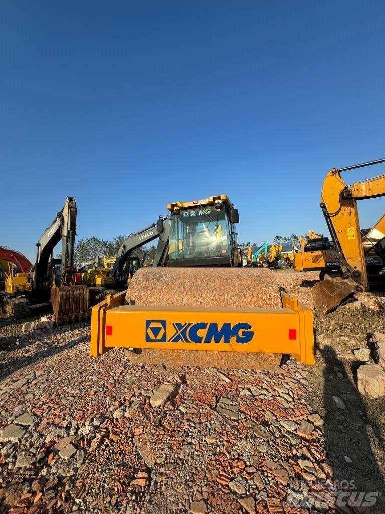 XCMG XS 263 J Walce jednobębnowe