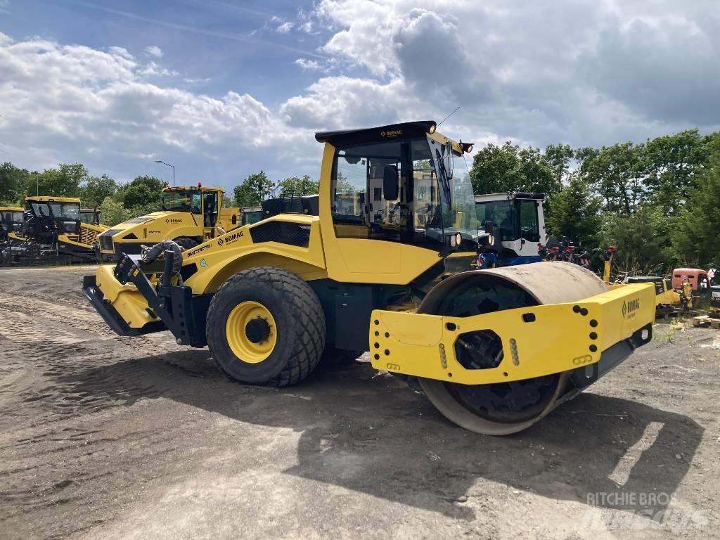 Bomag BW 213 DH-5 Zagęszczarki gruntu