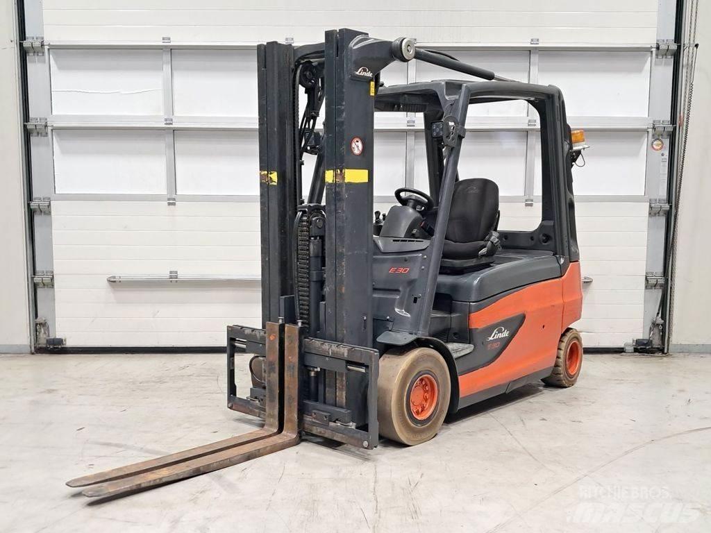 Linde E30L-01 Wózki elektryczne