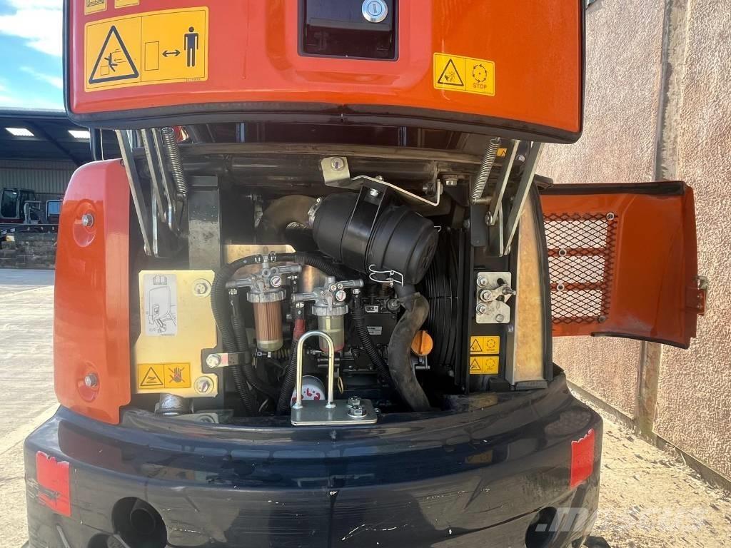 Hitachi ZX 19 U Minikoparki