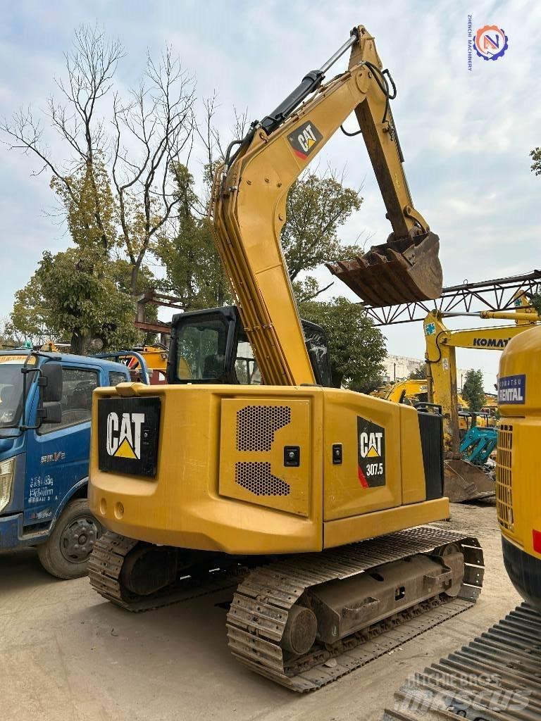 CAT 307 Minikoparki