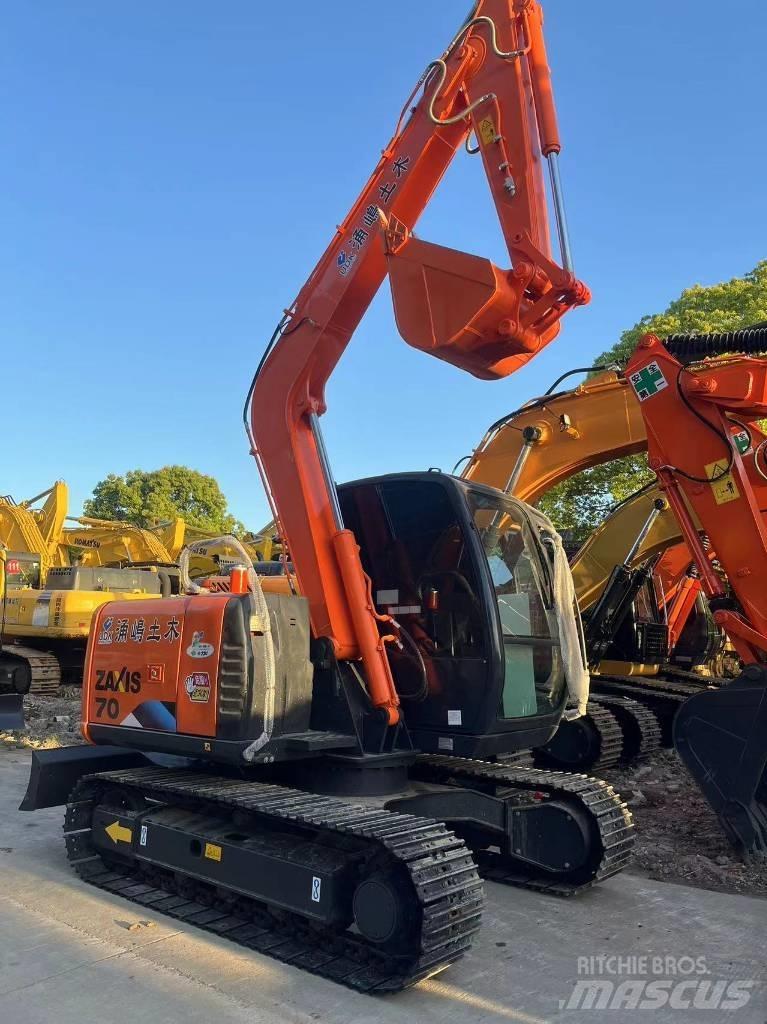 Hitachi ZX 70 Koparki gąsienicowe