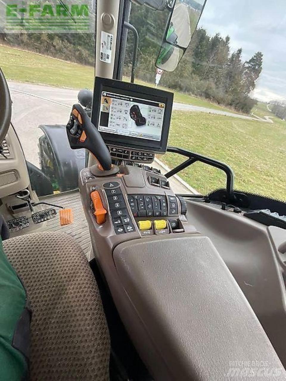 John Deere 6215 r Ciągniki rolnicze