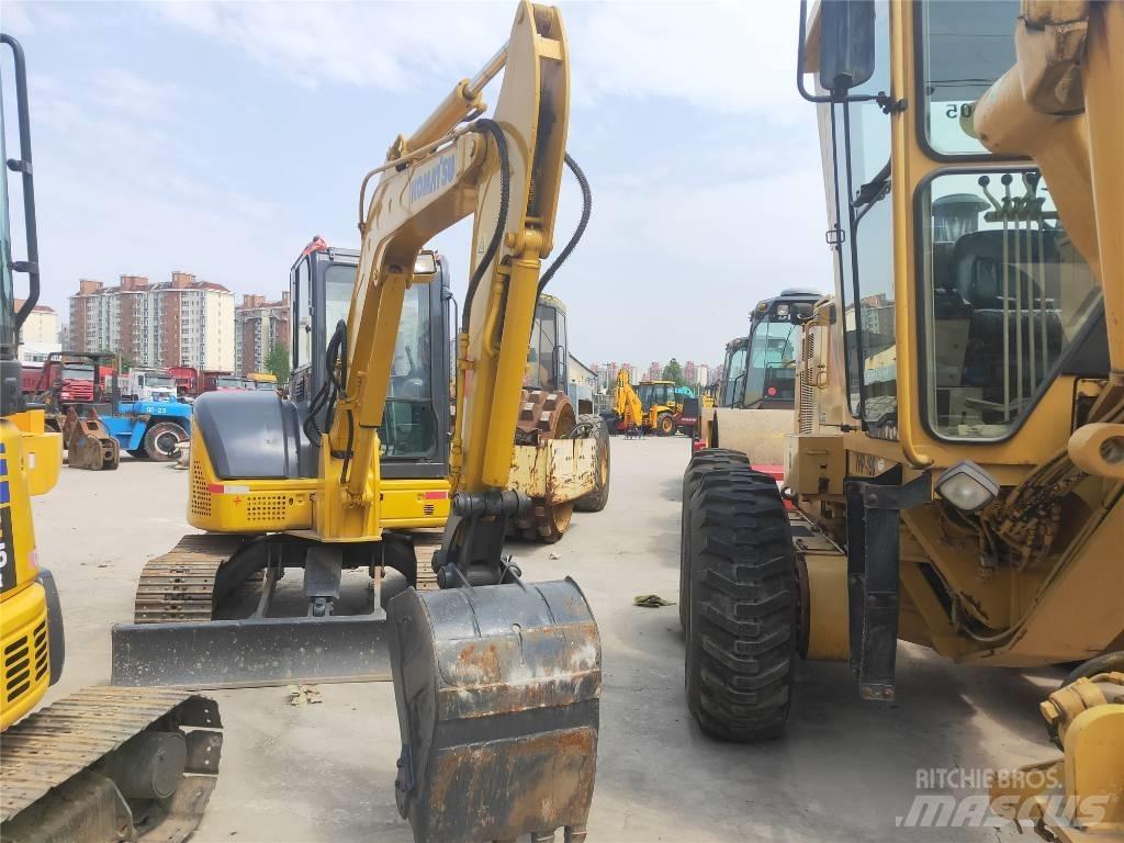 Komatsu PC56-7 Koparki gąsienicowe