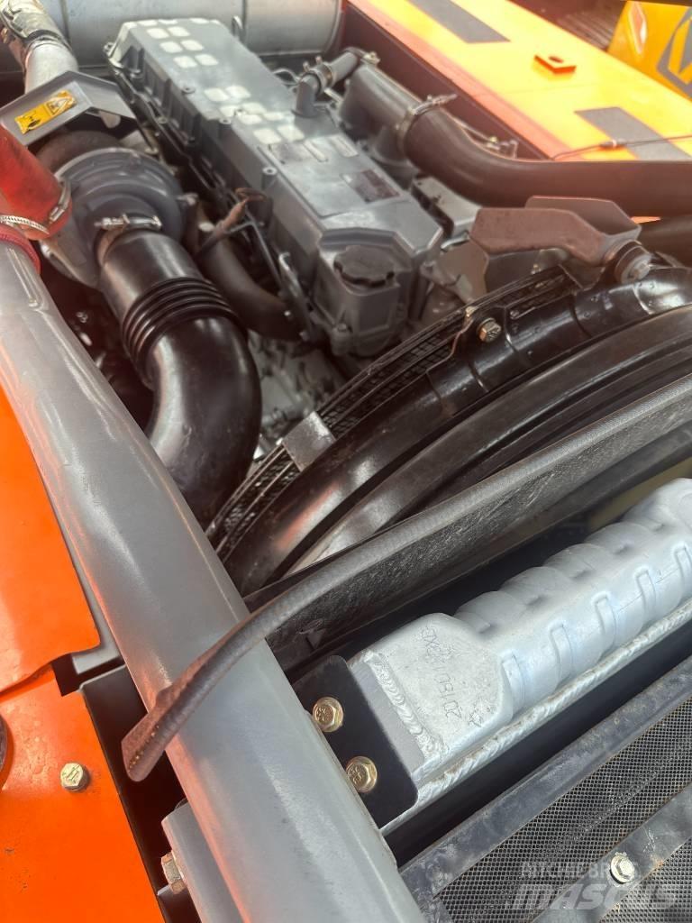 Hitachi ZX 350 Koparki gąsienicowe