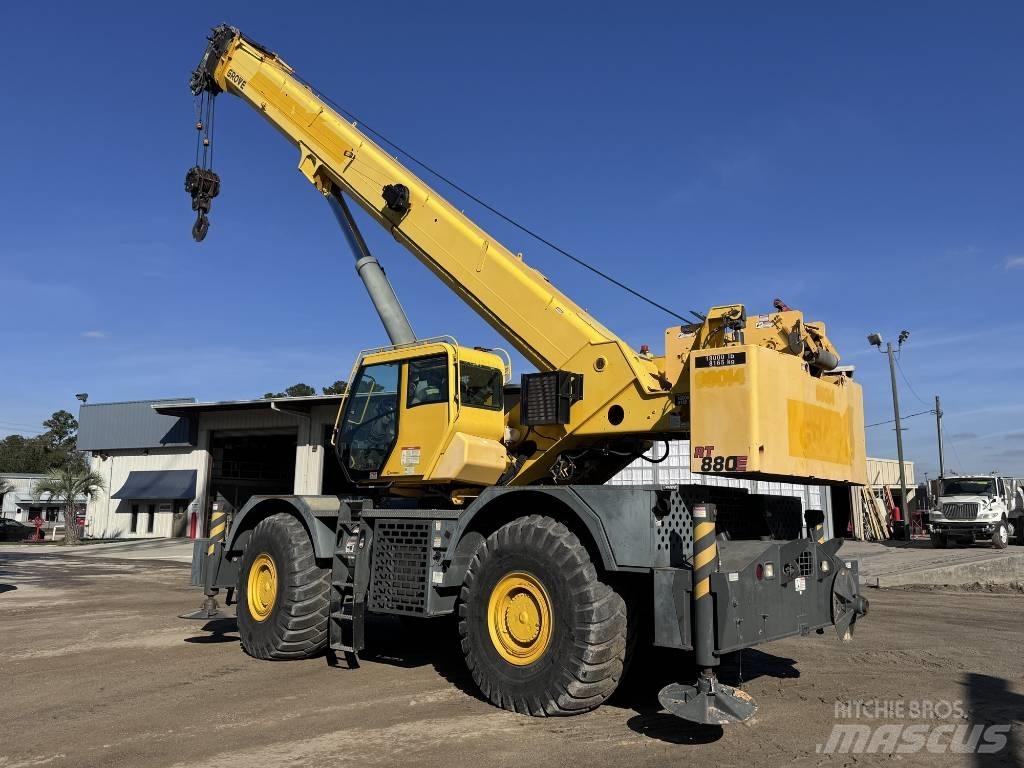 Grove RT 880 E Żurawie terenowe