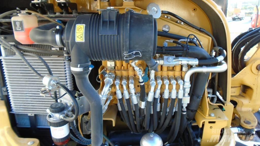 CAT 303.5 E CR Minikoparki