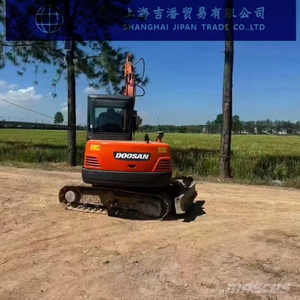 Doosan DH 60 Minikoparki