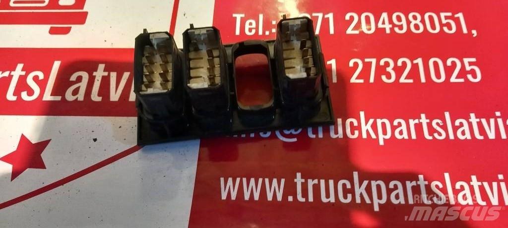 Scania R 420.   1741914 Kabiny i wnętrze
