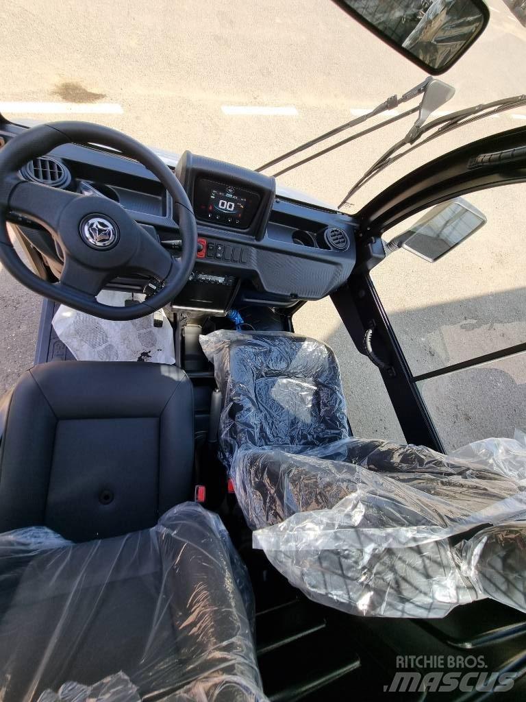 Goupil G4 Maszyny komunalne