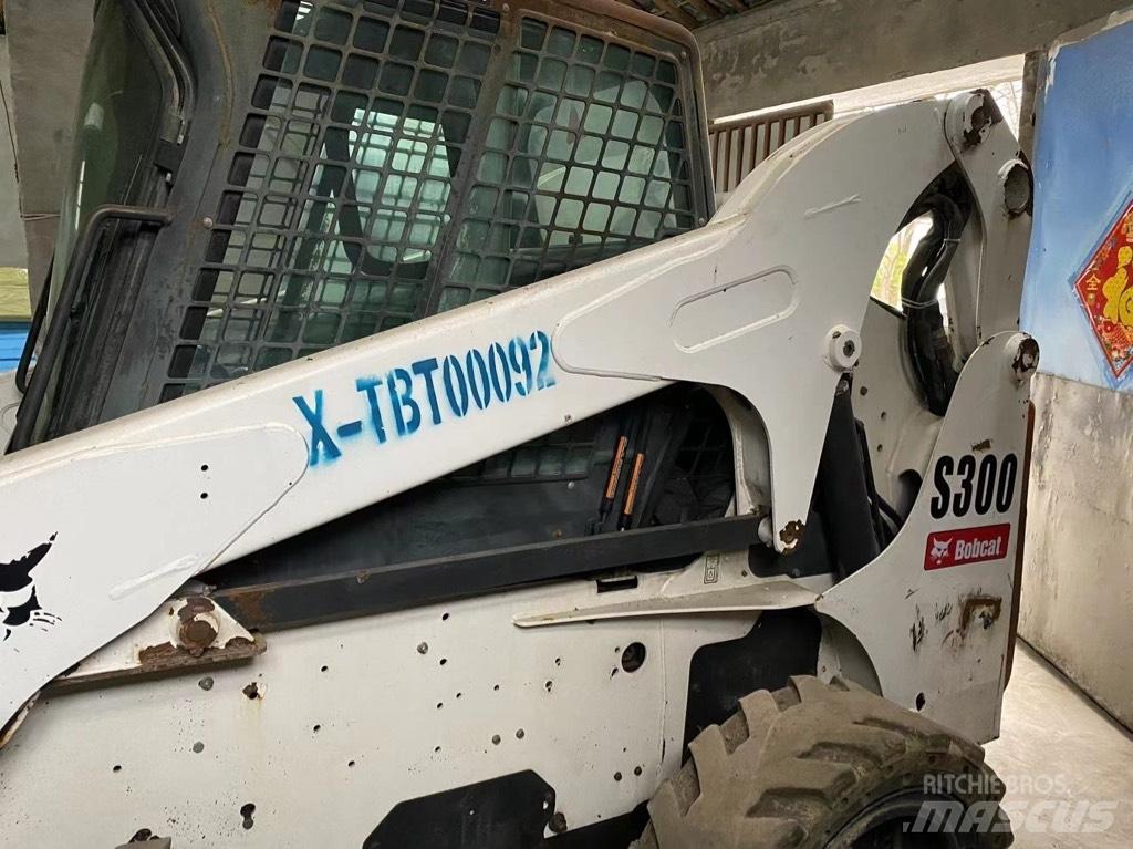 Bobcat S 300 Ładowarki burtowe