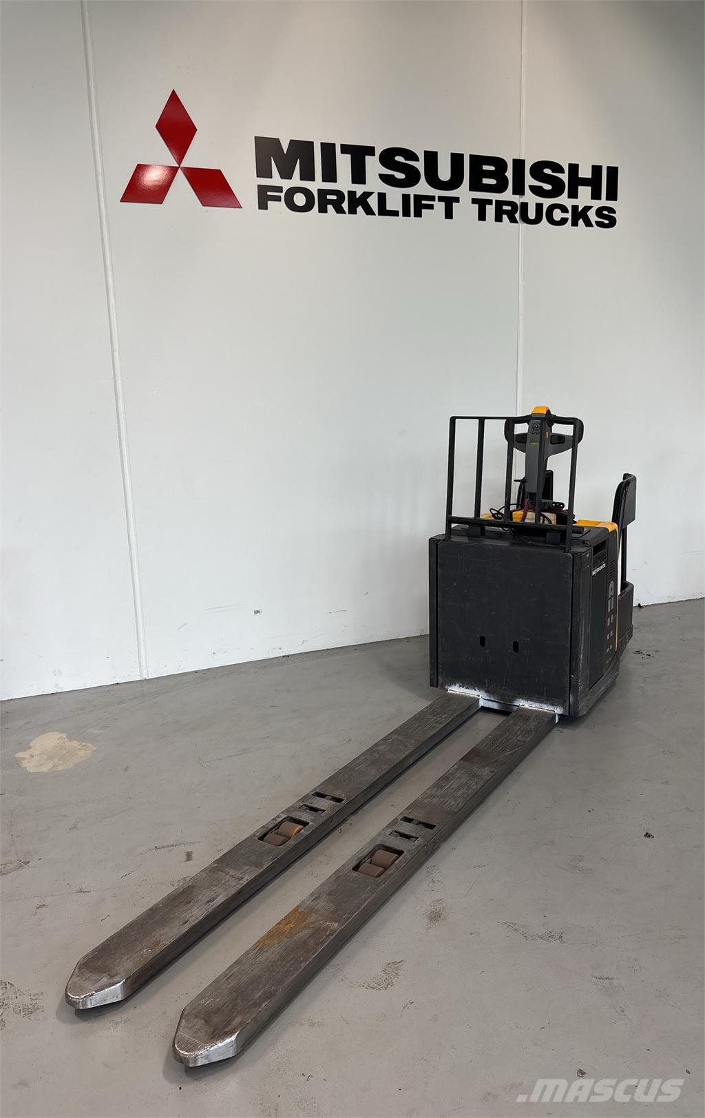 Atlet PMR200P Wózki widłowe samochodowe z przestrzenią ładunkową