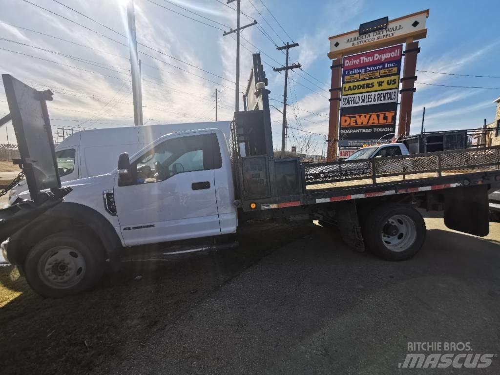 Ford F 550 XLT Ciężarówki typu Platforma / Skrzynia