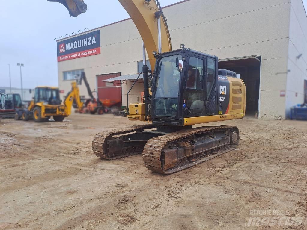 CAT 323FLN IHC Koparki gąsienicowe