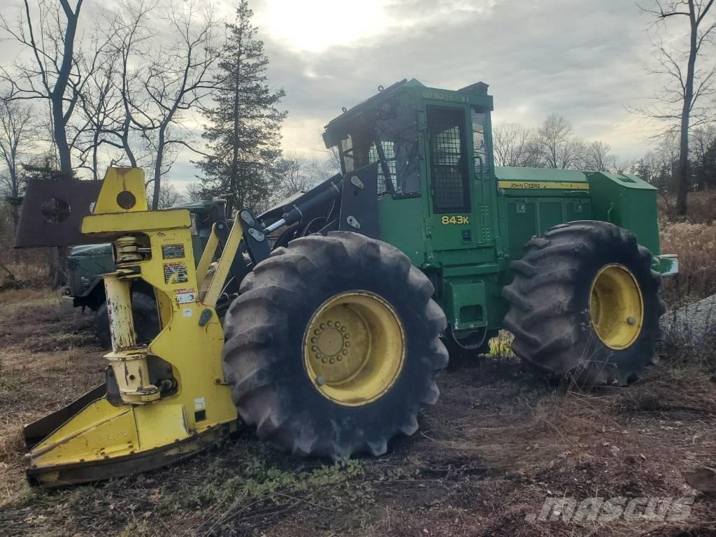 John Deere 843 K Harwestery gąsienicowe