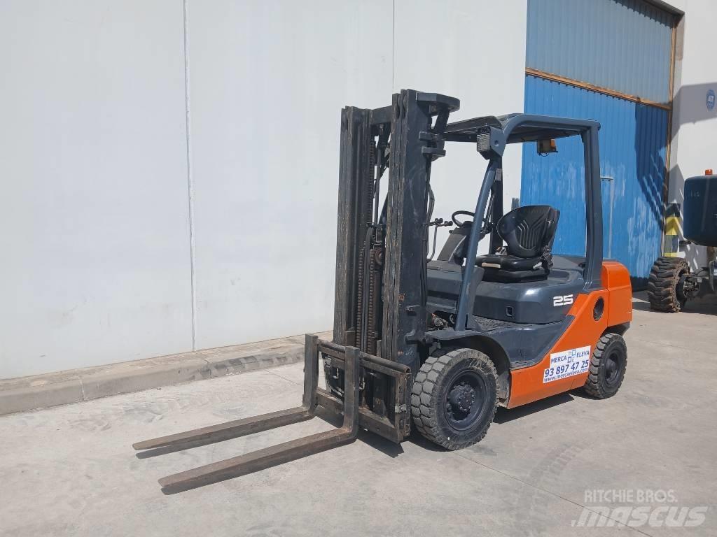 Toyota 02-8FDF25 Wózki Diesla