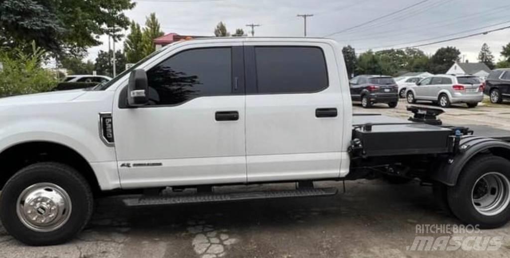 Ford F 350 XLT Inne