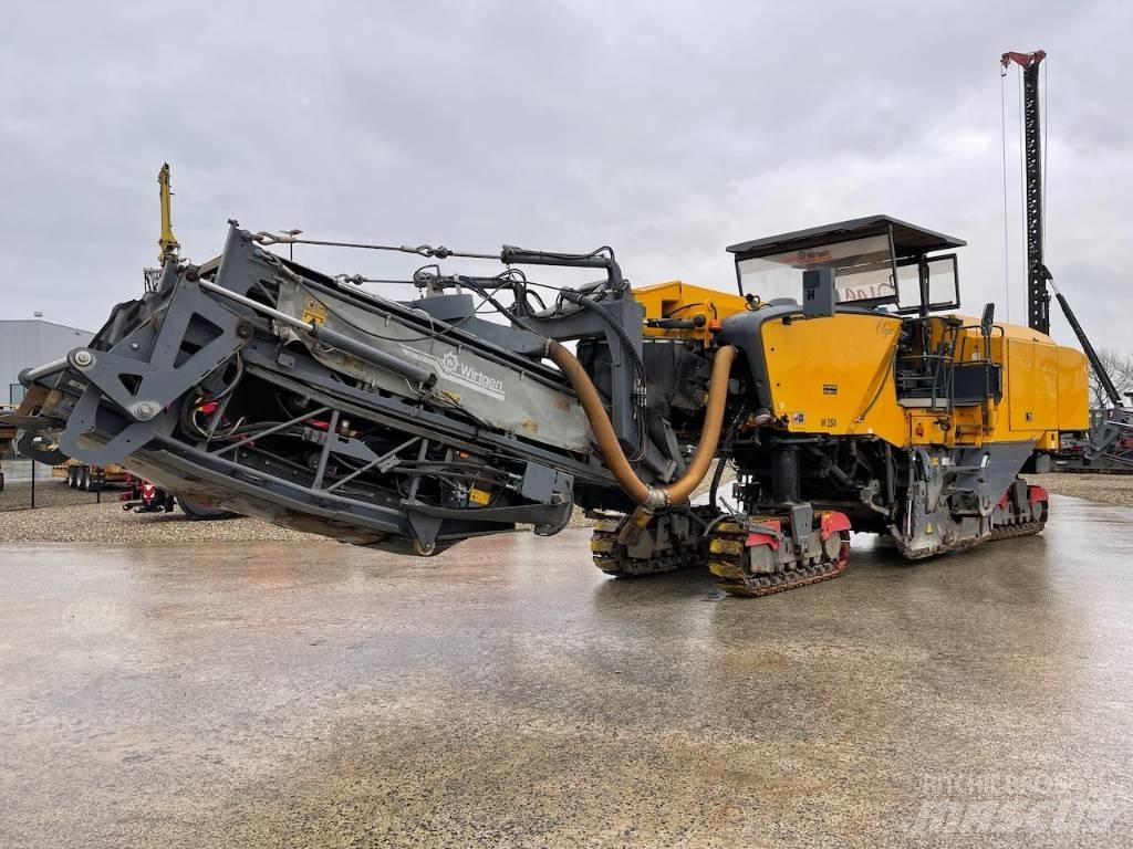 Wirtgen W250 Frezarki do asfaltu