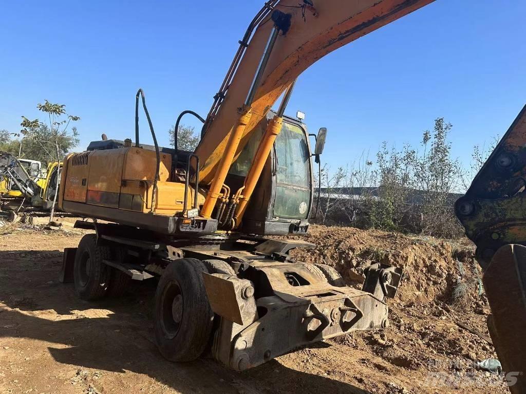 Hyundai R210W-9 Koparki kołowe