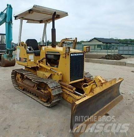 Komatsu D 20 A-6 Spycharki gąsienicowe