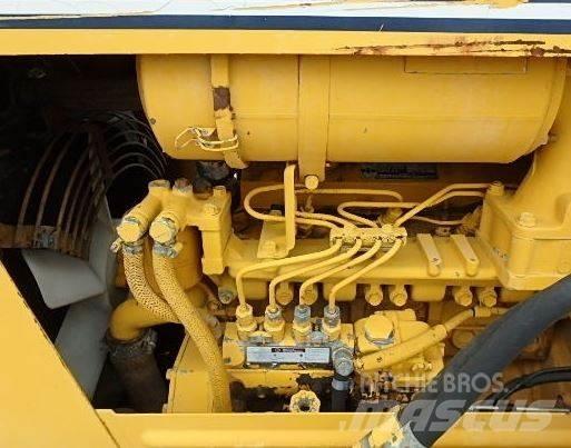 Komatsu D 20 A-6 Spycharki gąsienicowe