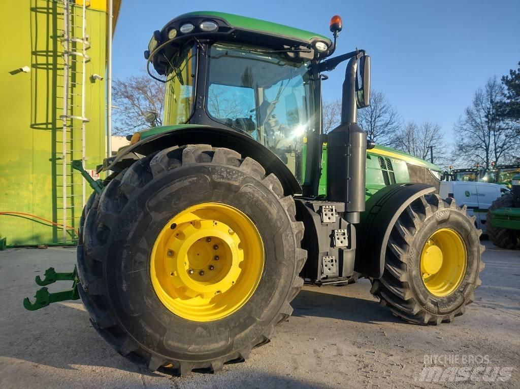John Deere 7270 R Ciągniki rolnicze